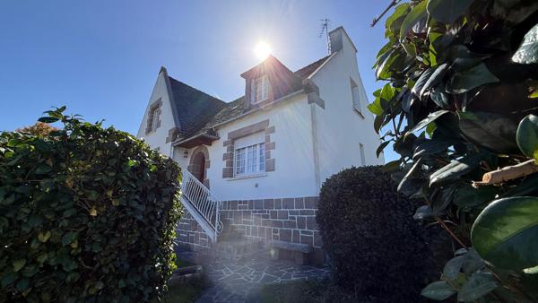 Maison Saint-Martin-des-Champs 7 pièce(s) 143 m²