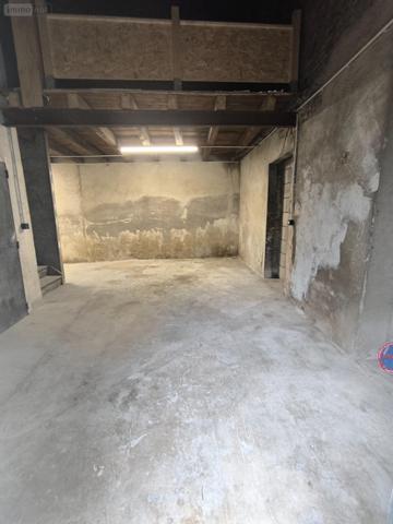 Entrepôt à louer à Bourg-en-Bresse dans l'Ain (01000), ref : local av Macon