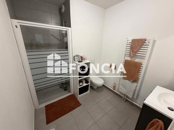 Location Appartement 2 pièces 44.03 m² - 32 RUE D'ACHICOURT Arras 62000