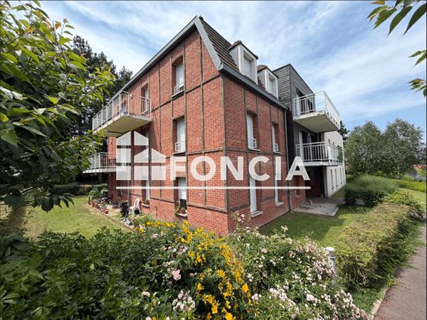 Location Appartement 4 pièces 83.39 m² - 29 RUE DE VERDUN Dainville 62000