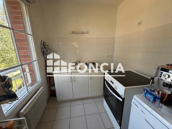 Location Appartement 4 pièces 83.39 m² - 29 RUE DE VERDUN Dainville 62000
