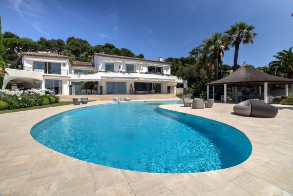 Vente Villa de luxe Cannes 10 Pièces 826 m²