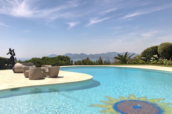 Vente Villa de luxe Cannes 10 Pièces 826 m²