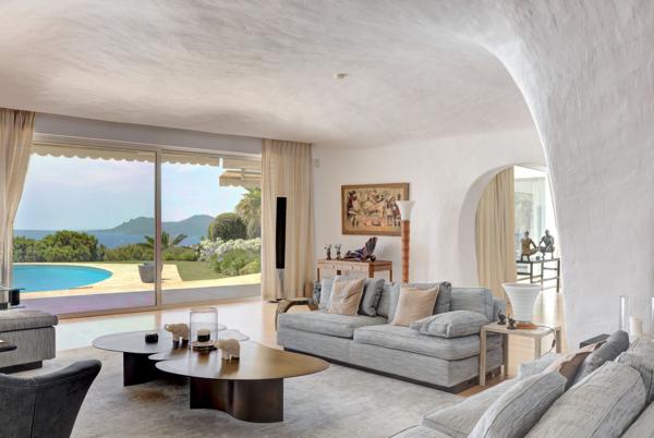 Vente Villa de luxe Cannes 10 Pièces 826 m²