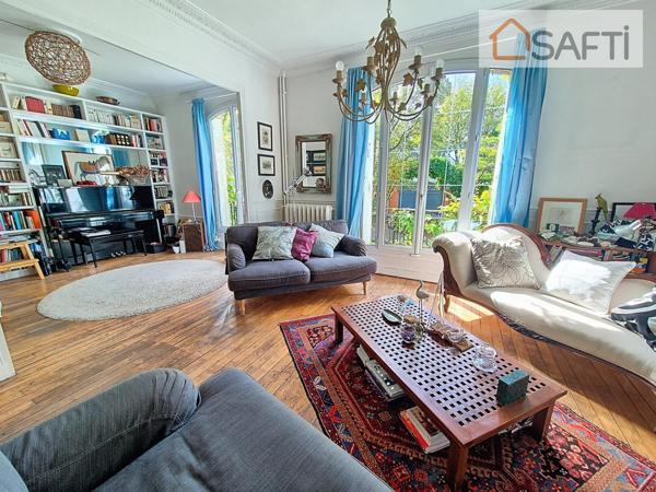 Jolie meulière à 6 min du RER A et 3 min des commerces de la rue Saint-Hilaire