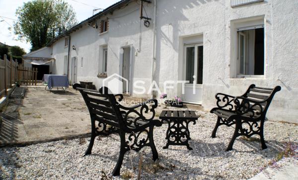 Maison en pierre de plain pied 3 chambres, garage terrain