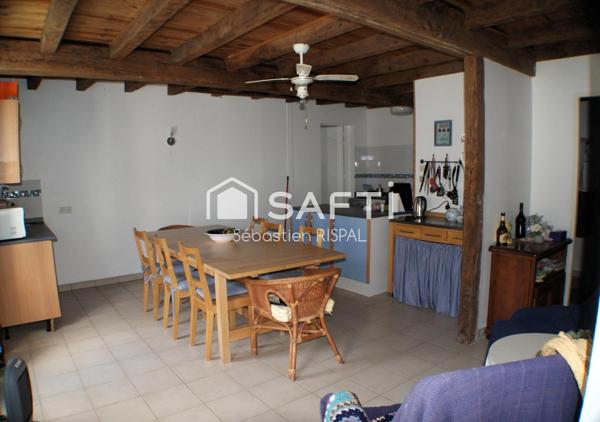 Maison en pierre de plain pied 3 chambres, garage terrain