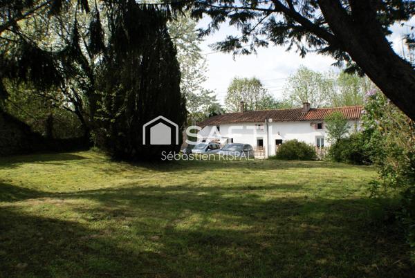 Maison en pierre de plain pied 3 chambres, garage terrain