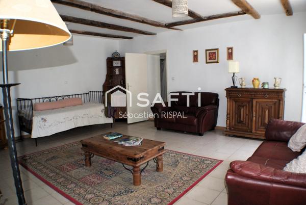 Maison en pierre de plain pied 3 chambres, garage terrain