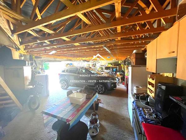 Maison plain-pied avec piscine