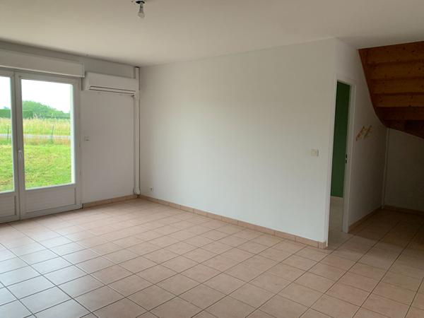 Maison 3 chambres - Saint Martial De Vitaterne