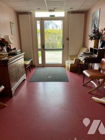 IMPORTANT ENSEMBLE IMMOBILIER - ALLIER - 03160