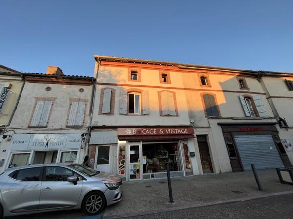 Appartement à vendre |  Grisolles |  3 pièces | 160 m²