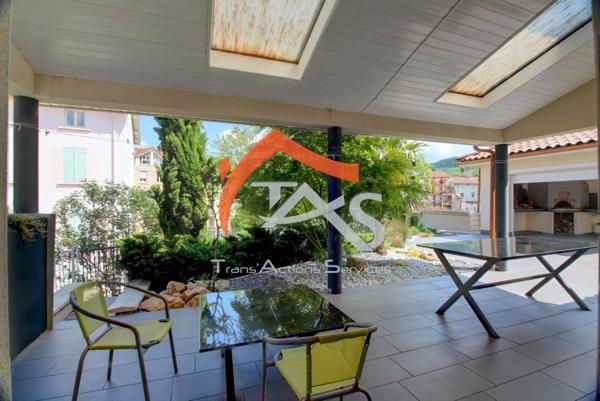 Vente Maison 5 pièces 136 m2 à Saint-Chamond