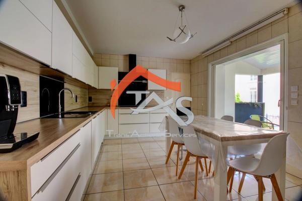 Vente Maison 5 pièces 136 m2 à Saint-Chamond