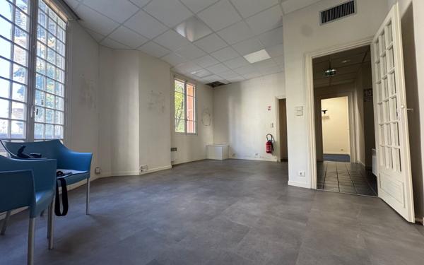 Appartement à vendre    2 pièces • 63,41 m2 Nice