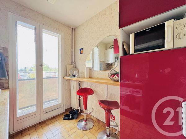 Appartement F4 à vendre  4 pièces - 70 m 2   STRASBOURG  - 67