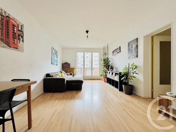Appartement F4 à vendre  4 pièces - 70 m 2   STRASBOURG  - 67