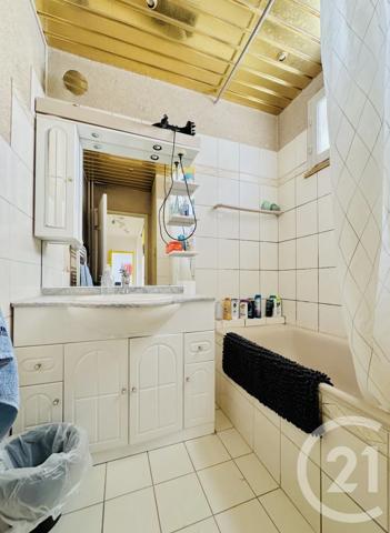 Appartement F4 à vendre  4 pièces - 70 m 2   STRASBOURG  - 67