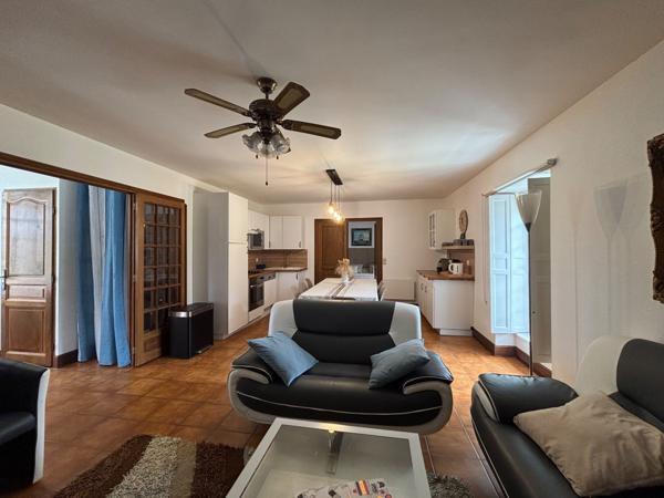 Vente Manoir Bayeux 16 Pièces 655 m²