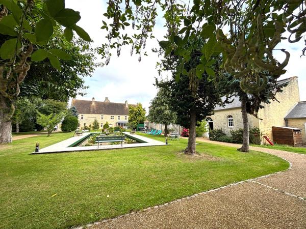 Vente Manoir Bayeux 16 Pièces 655 m²