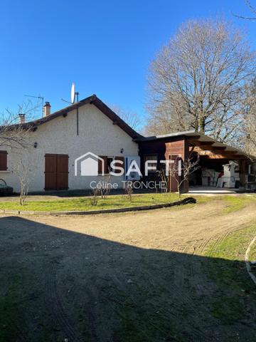 Ensemble immobilier de 3 maisons