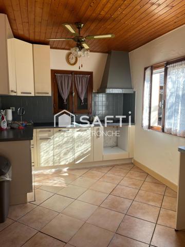 Ensemble immobilier de 3 maisons