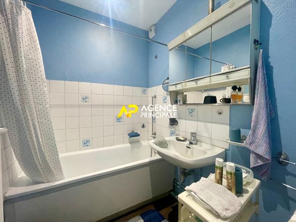 Appartement Argenteuil 2 pièces 56 m2 proche gare avec loggia et parking €147 000 ** - Référence 4556