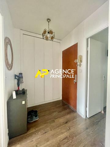 Appartement Argenteuil 2 pièces 56 m2 proche gare avec loggia et parking €147 000 ** - Référence 4556
