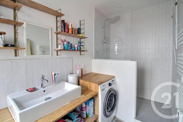 Appartement F2 à vendre  2 pièces - 46,05 m2 PARIS - 75011