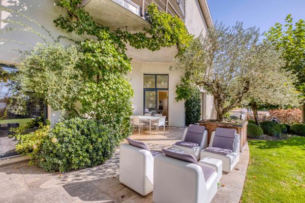 Vente Maison de luxe Chevry 11 Pièces 350 m²