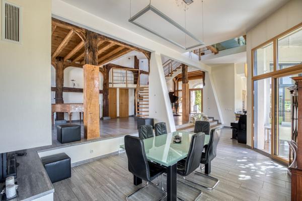 Vente Maison de luxe Chevry 11 Pièces 350 m²