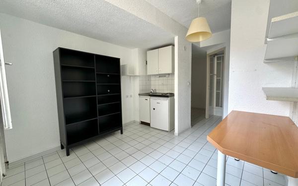 Appartement à vendre    2 pièces •  Toulouse
