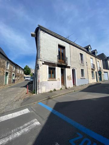 MAISON 2 CHAMBRES CHATEAU GONTIER