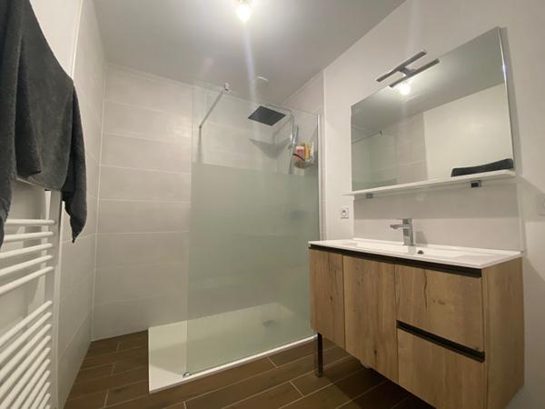 MAISON 2 CHAMBRES CHATEAU GONTIER