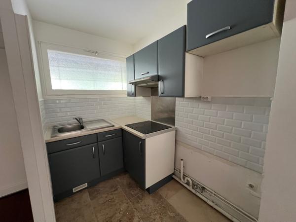 Charmant Duplex, 2 chambres, petit jardin, grand garage Boutonnet