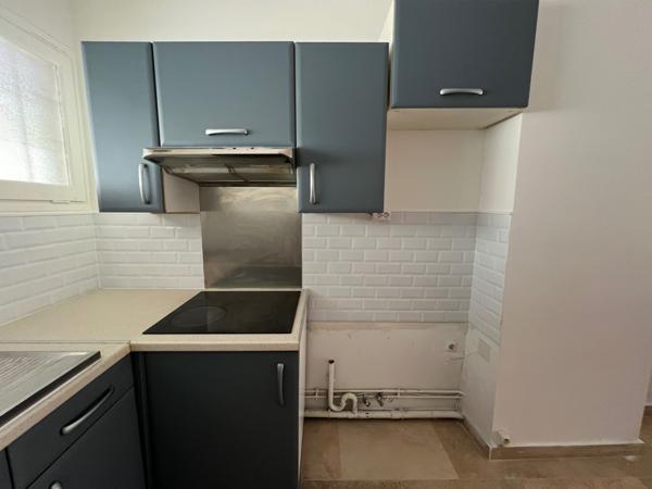 Charmant Duplex, 2 chambres, petit jardin, grand garage Boutonnet