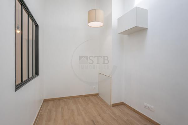 Appartement T4 rénové avec terrasse au cœur de Baix