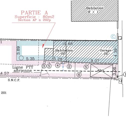 garage à rénover avec 2 pièces , jardin