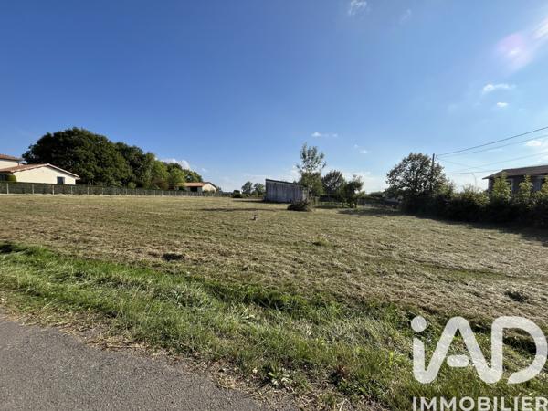 Terrain à vendre 2 241 m² Nieuil