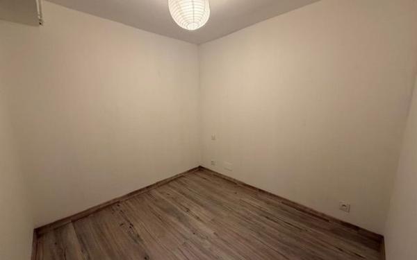 Appartement à louer    2 pièces •  Mont-de-Marsan