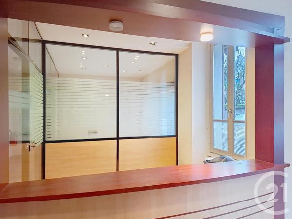 Immeuble à vendre  245 m2 MELUN - 77