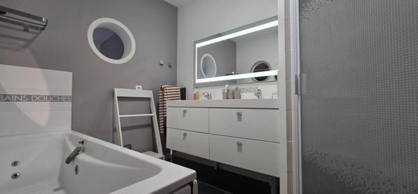 Maison garage double, avec parc