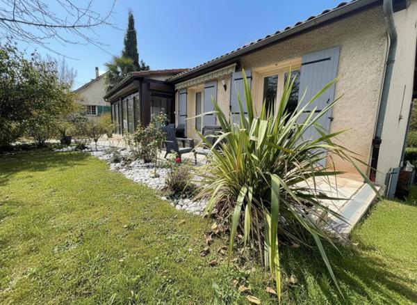 COUP DE COEUR - Maison rénovée 2 logements indépendants - Idéale famille, activité libérale ou accueil senior