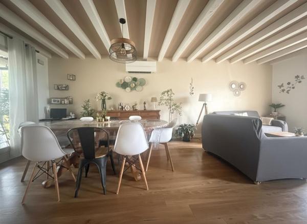 COUP DE COEUR - Maison rénovée 2 logements indépendants - Idéale famille, activité libérale ou accueil senior