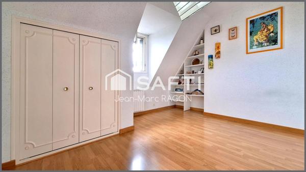 Proche centre : maison 4 chambres, jardin, sous-sol
