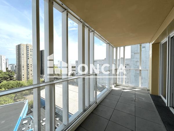 Location Appartement 3 pièces 64.4 m² - 8-18 PLACE ROSA PARKS Nantes 44000