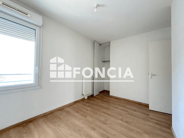 Location Appartement 3 pièces 64.4 m² - 8-18 PLACE ROSA PARKS Nantes 44000