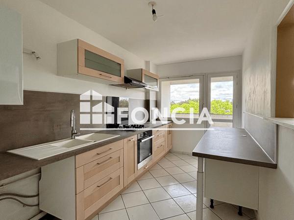 Location Appartement 4 pièces 85.13 m² - 11 rue de Saint Servan Saint Herblain 44800