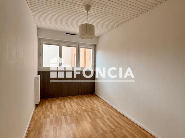 Location Appartement 4 pièces 85.13 m² - 11 rue de Saint Servan Saint Herblain 44800
